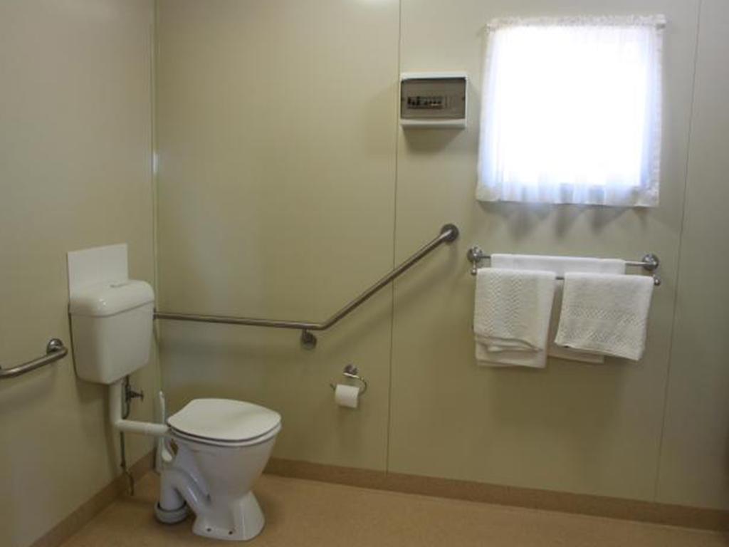 Goondiwindi Holiday Park Room photo